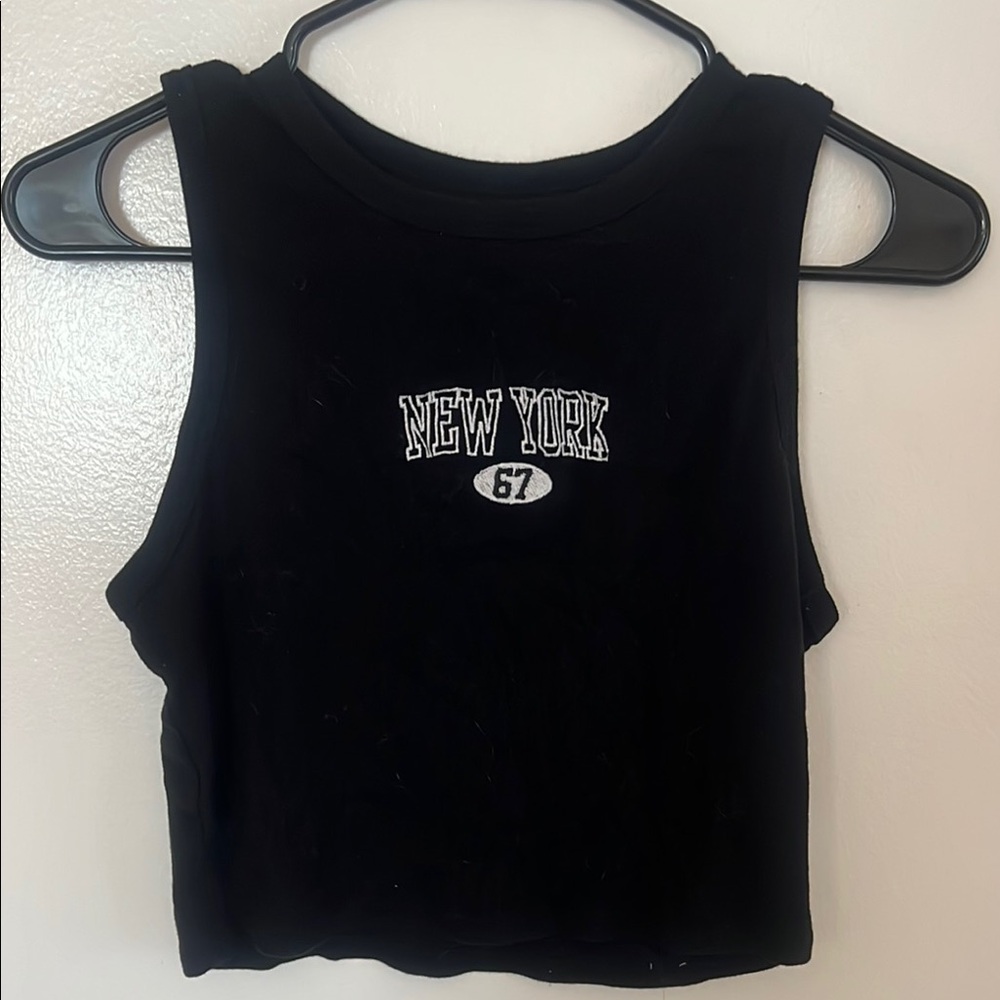 Black Sleeveless Crop Tank Top with New York Graphic
